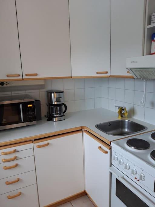 Viihtyisae Yksioe Oulun Tuirassa Apartamento Exterior foto