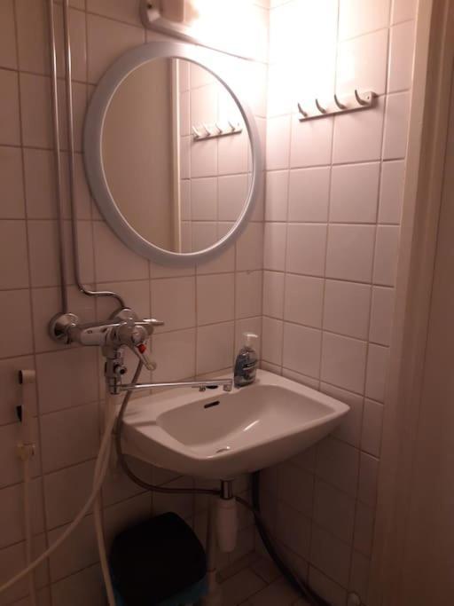Viihtyisae Yksioe Oulun Tuirassa Apartamento Exterior foto