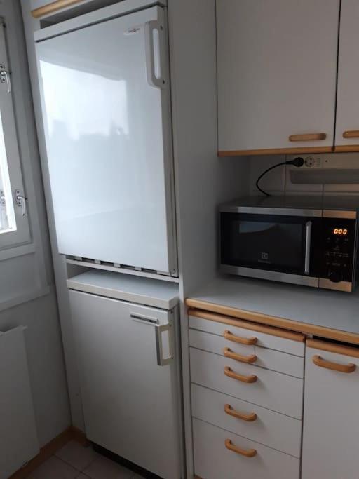 Viihtyisae Yksioe Oulun Tuirassa Apartamento Exterior foto